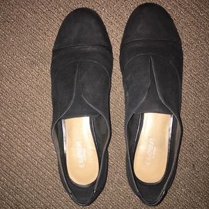 Crown Vintage Flats
